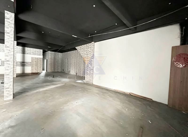 Kedai / Pejabat untuk Dijual di Putra Square (Kuantan) - Joceline Chin - Interior - PropertyGuru.com.my