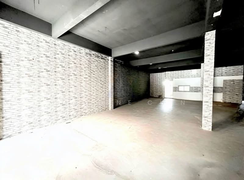 Kedai / Pejabat untuk Dijual di Putra Square (Kuantan) - Joceline Chin - PropertyGuru.com.my