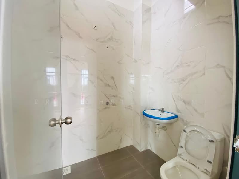 Rumah Teres 2 Tingkat untuk Dijual di Meru (Klang) - Dr Shahril Nizam - Bathroom - PropertyGuru.com.my