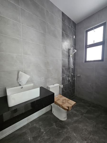 Rumah Teres 2 Tingkat untuk Disewa di Taman Molek (Johor Bahru) - Ryon Teh - PropertyGuru.com.my