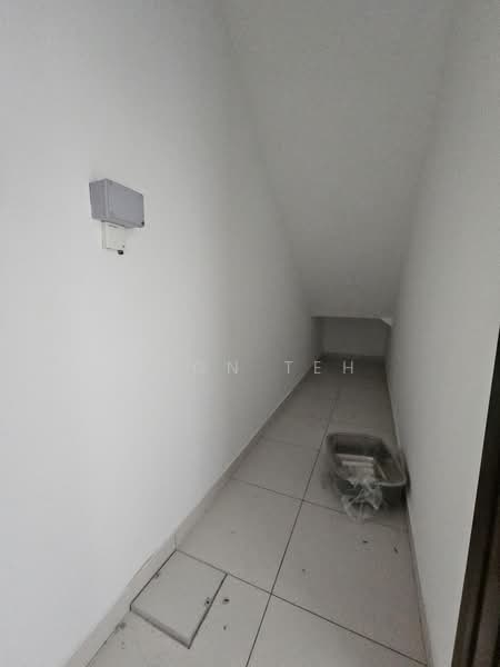 Rumah Teres 2 Tingkat untuk Disewa di Taman Molek (Johor Bahru) - Ryon Teh - PropertyGuru.com.my
