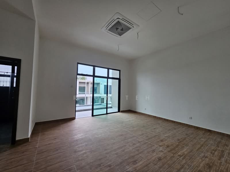 Rumah Teres 2 Tingkat untuk Disewa di Taman Molek (Johor Bahru) - Ryon Teh - PropertyGuru.com.my