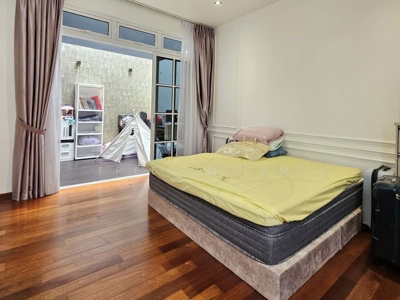 Cluster House for Sale in Taman Ekoflora (Johor Bahru) - Freedom Lam - Bedroom - PropertyGuru.com.my
