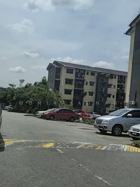 Rumah Flat untuk Dijual di Bandar Baru Bangi Seksyen 2 - Munira Adnan - Exterior - PropertyGuru.com.my