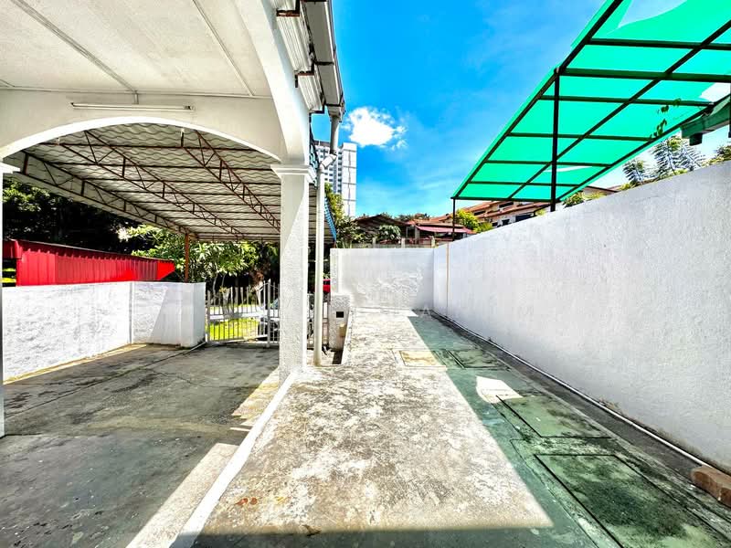 Rumah Teres 2 Tingkat untuk Dijual di Taman Bukit Kajang Baru (Kajang) - Azli Ibrahim - Exterior - PropertyGuru.com.my