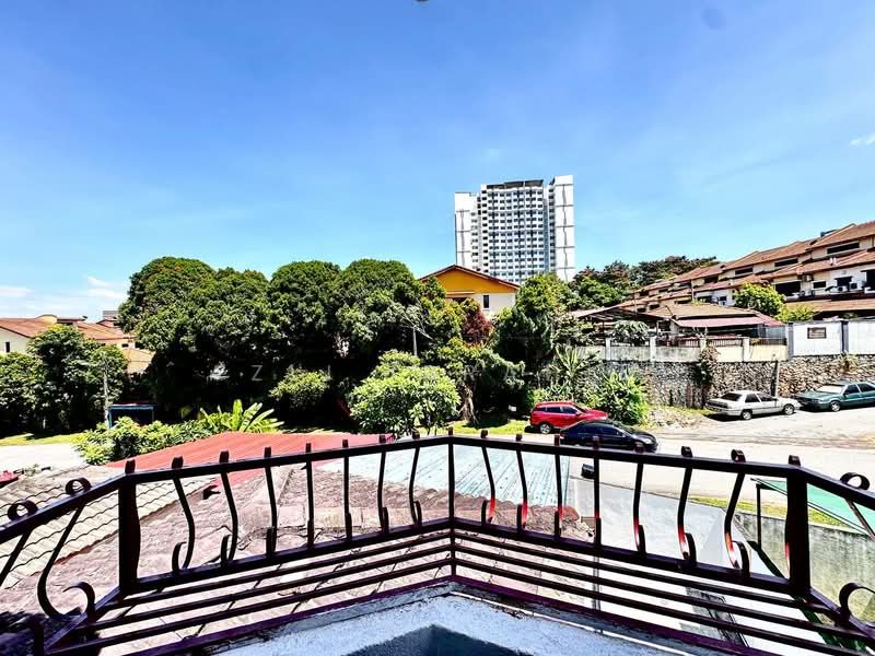 Rumah Teres 2 Tingkat untuk Dijual di Taman Bukit Kajang Baru (Kajang) - Azli Ibrahim - Exterior - PropertyGuru.com.my