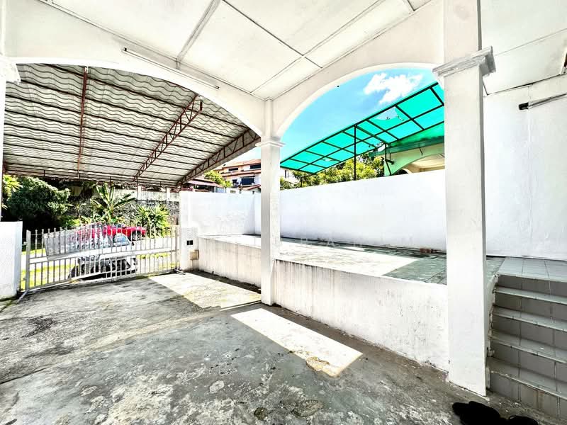 Rumah Teres 2 Tingkat untuk Dijual di Taman Bukit Kajang Baru (Kajang) - Azli Ibrahim - Exterior - PropertyGuru.com.my