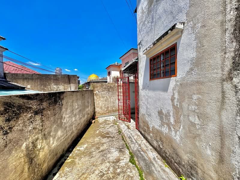 Rumah Teres 2 Tingkat untuk Dijual di Taman Bukit Kajang Baru (Kajang) - Azli Ibrahim - Exterior - PropertyGuru.com.my