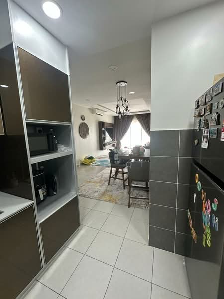 Servis Apartment untuk Disewa di The Netizen - Hui Qi - Kitchen - PropertyGuru.com.my