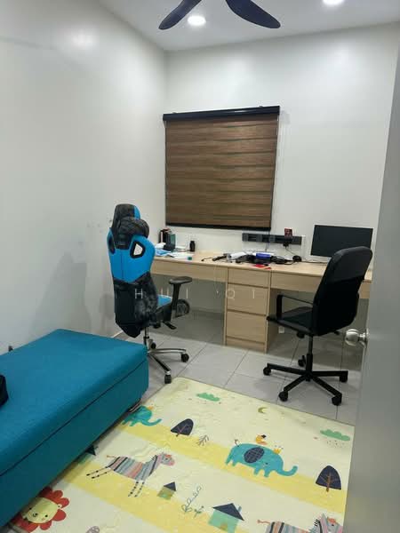 Servis Apartment untuk Disewa di The Netizen - Hui Qi - Study - PropertyGuru.com.my