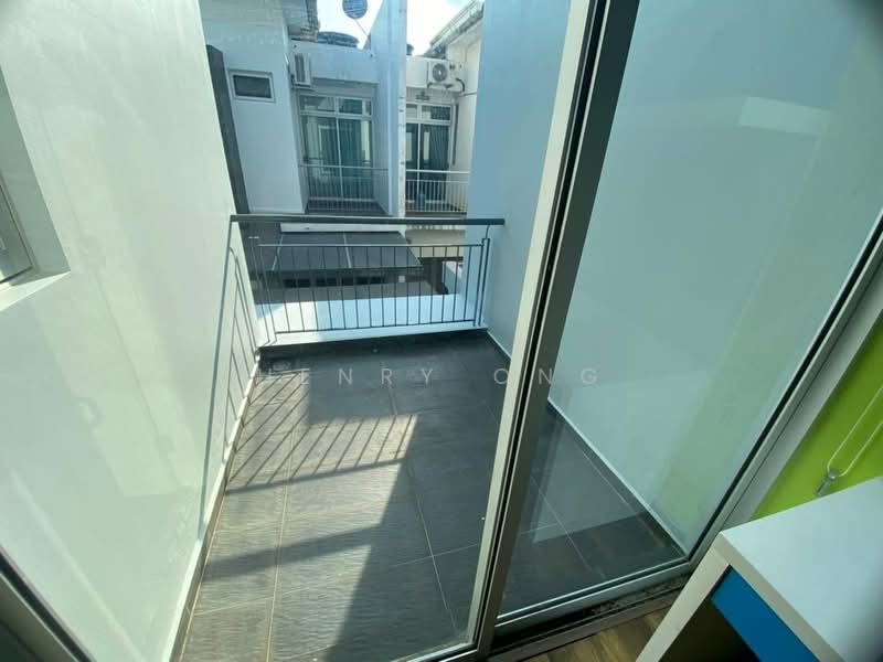 Cluster House for Sale in Taman Nusa Bestari (Iskandar Puteri (Nusajaya)) - Henry Ong - Balcony - PropertyGuru.com.my