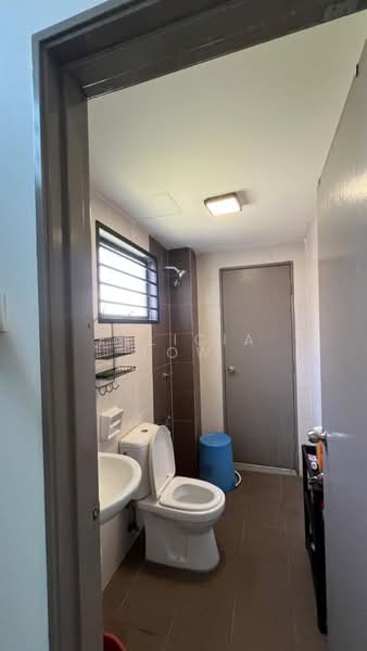 2-storey Terraced House for Sale in Taman Saujana KLIA (Sepang) - Felicia Low - Bathroom - PropertyGuru.com.my