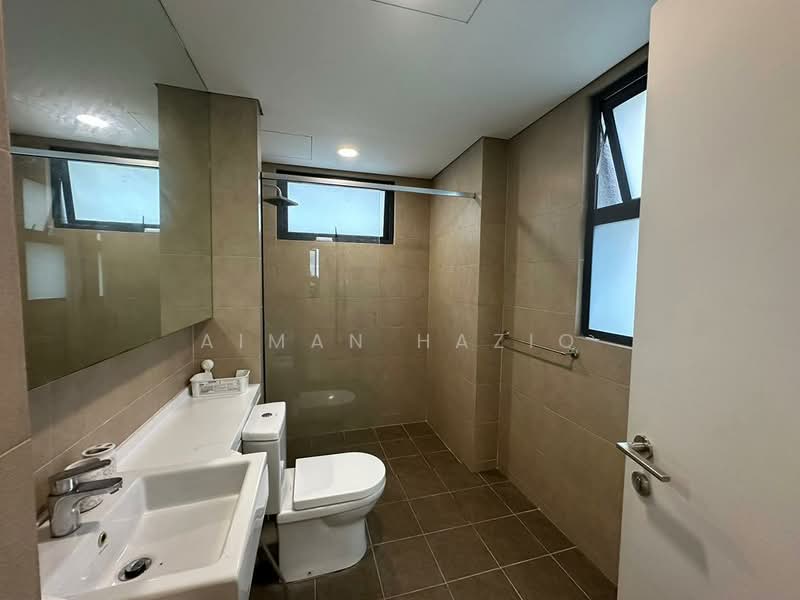 Servis Apartment untuk Disewa di Radia Residences - Aiman Haziq - Bathroom - PropertyGuru.com.my