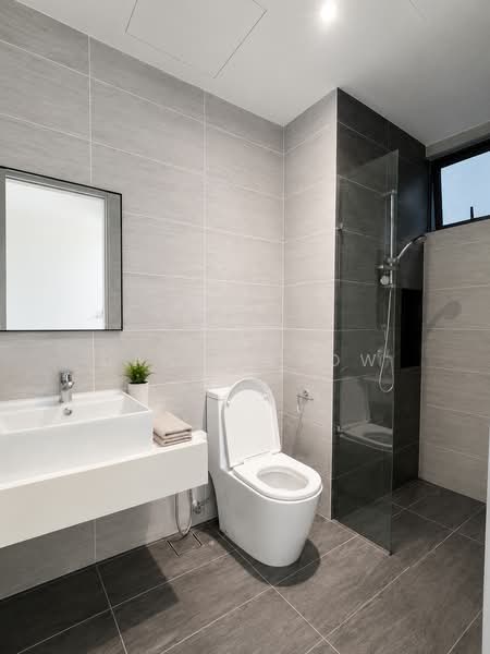 Service Residence for Sale at Trion @ KL - Daniel Low - Bathroom - PropertyGuru.com.my