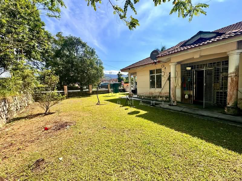 Bungalow for Sale in Taman Tasik Semenyih (Semenyih) - Azli Ibrahim - Exterior - PropertyGuru.com.my