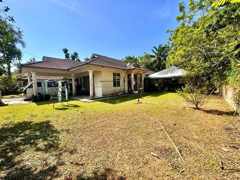 Bungalow for Sale in Taman Tasik Semenyih (Semenyih) - Azli Ibrahim - Exterior - PropertyGuru.com.my