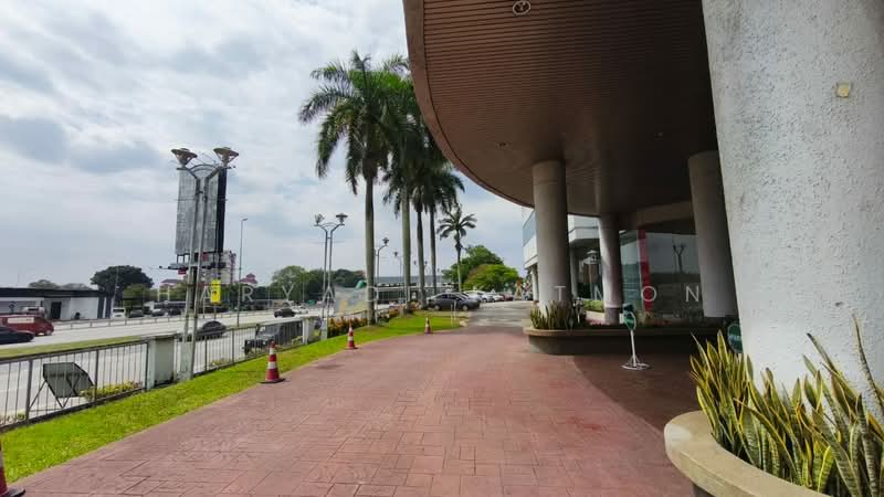Retail Space for Rent in Balakong (Selangor) - Haryadi Katmon - Exterior - PropertyGuru.com.my