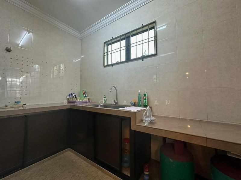 Semi-Detached House for Sale in Bukit Beruang (Bukit Baru) - Ramona Tan - Kitchen - PropertyGuru.com.my