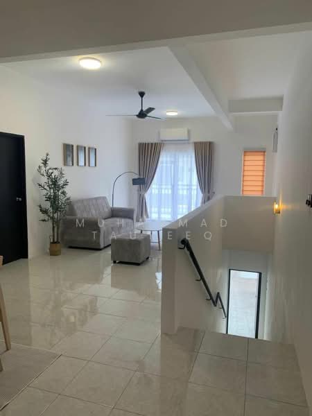 Townhouse for Rent in Seremban (Negeri Sembilan) - Muhammad Taufeeq - Living Room - PropertyGuru.com.my