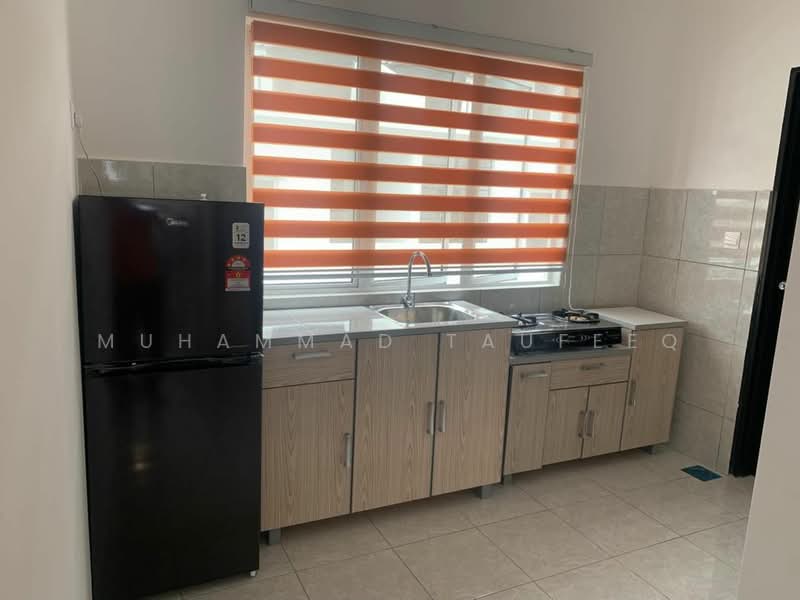 Townhouse for Rent in Seremban (Negeri Sembilan) - Muhammad Taufeeq - Kitchen - PropertyGuru.com.my