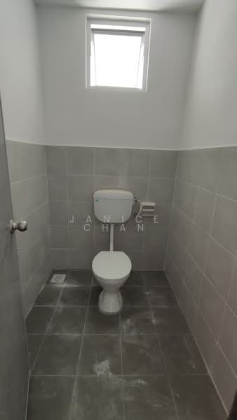 Kedai / Pejabat untuk Disewa di Skudai (Johor) - Janice Chan - Bathroom - PropertyGuru.com.my