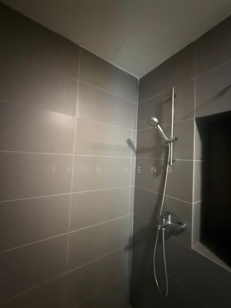 Servis Apartment untuk Disewa di Avantas Residences - Evon Heng - Bathroom - PropertyGuru.com.my