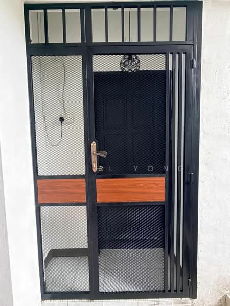 Apartment for Sale at Sri Awana Townhouse - Daniel Yong - Entrance - PropertyGuru.com.my