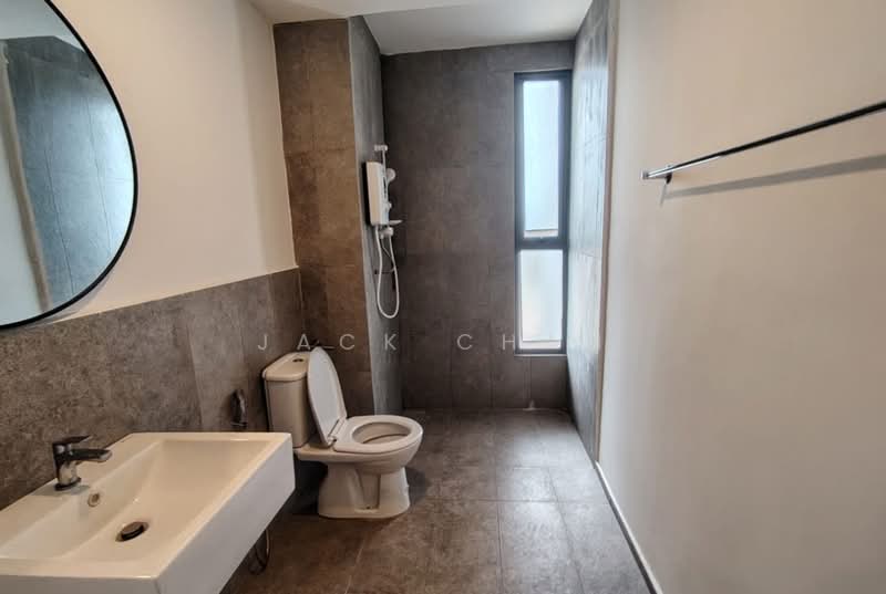 Service Residence for Sale at Suite Enesta - Jack Chan - Bathroom - PropertyGuru.com.my
