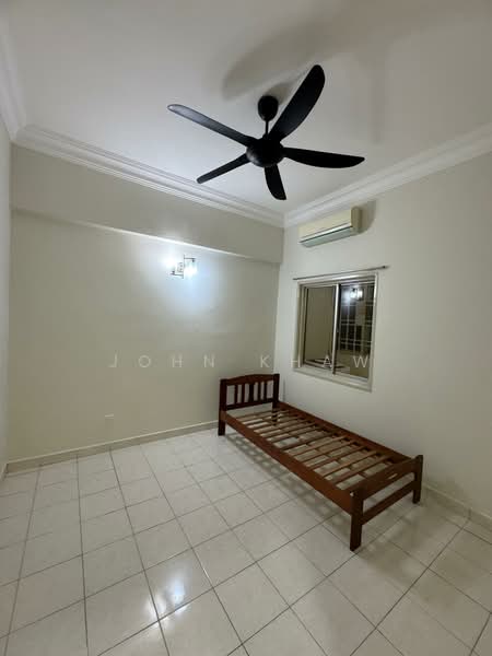Pangsapuri untuk Disewa di Jalil Damai Apartments - John Khaw - Bedroom - PropertyGuru.com.my