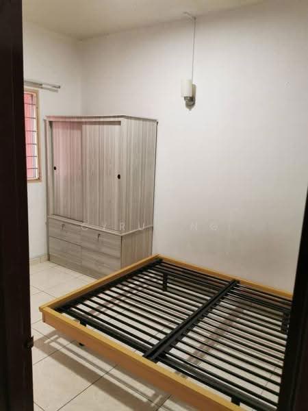Kondominium untuk Dijual di Ketumbar Hill - Cyrus Ng - Bedroom - PropertyGuru.com.my