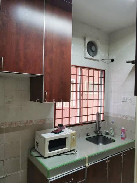 Kondominium untuk Dijual di Ketumbar Hill - Cyrus Ng - Kitchen - PropertyGuru.com.my