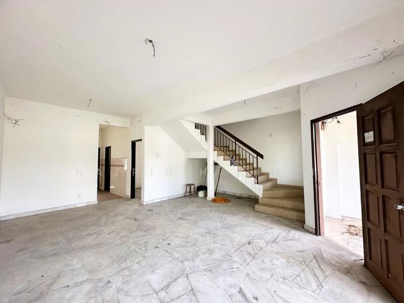 Rumah Teres 2-Tingkat untuk Dijual di Alam Perdana (Puncak Alam) - Nazrin Hakimin - Interior - PropertyGuru.com.my