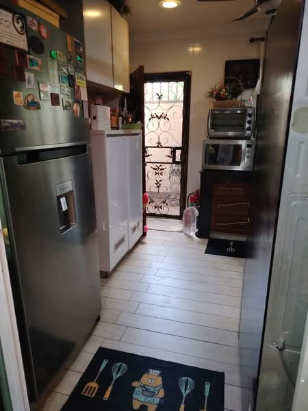 Semi-Detached House for Sale in Kelana Jaya (Petaling Jaya) - Lina A - Kitchen - PropertyGuru.com.my
