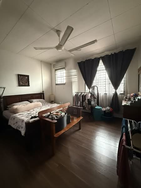 Rumah Teres 2 Tingkat untuk Dijual di Taman Setia Indah (Tebrau) - Win Lim - Bedroom - PropertyGuru.com.my