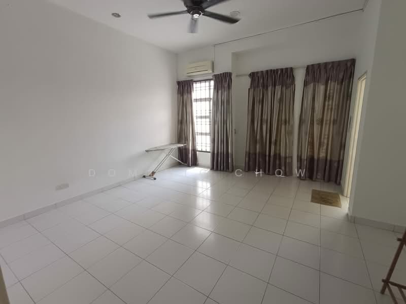 2-storey Terraced House for Rent in Bukit Indah (Iskandar Puteri (Nusajaya)) - Dominic Chow - Living Room - PropertyGuru.com.my