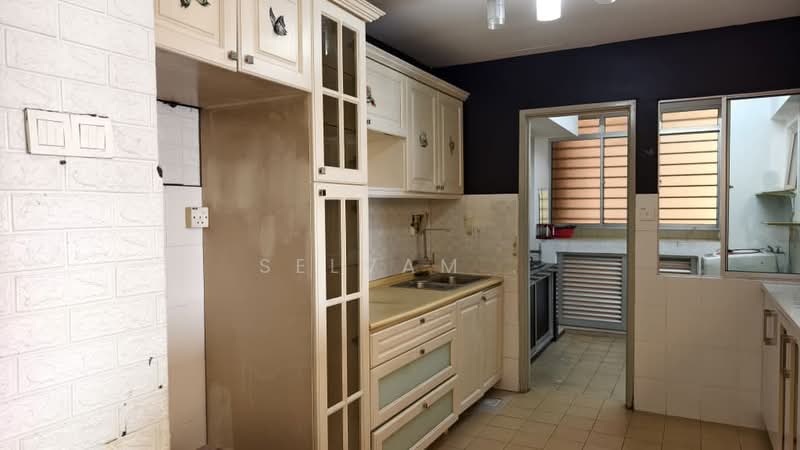 Kondominium untuk Dijual di Fortune Park (Suria Perdana) - Selvam . - Kitchen - PropertyGuru.com.my