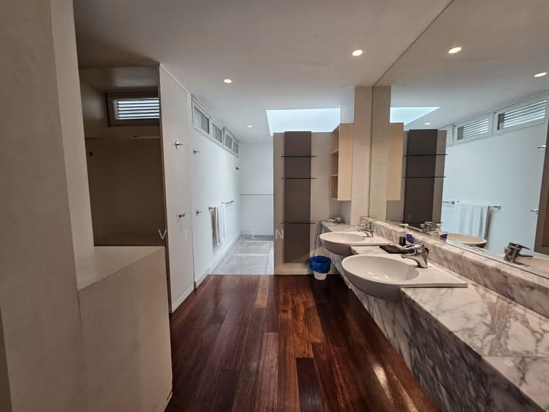 Banglo Pautan untuk Disewa di Damansara Heights (Kuala Lumpur) - Vivien Lee - Bathroom - PropertyGuru.com.my