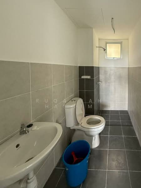 Apartment for Sale at Kita Ria @ Cybersouth - Ruqayyah Hashim - Bathroom - PropertyGuru.com.my