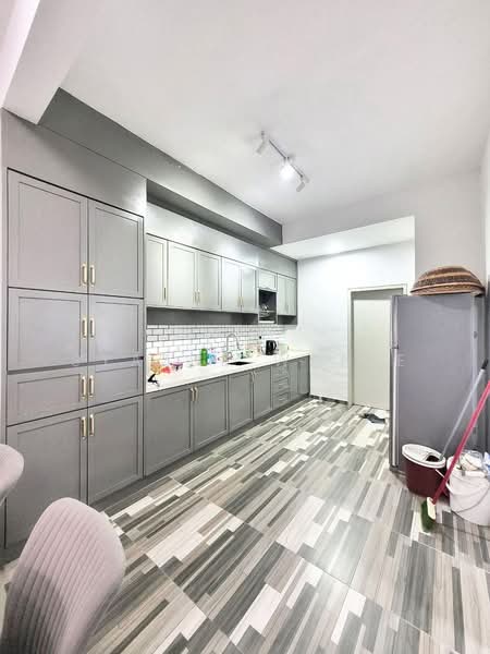 2-storey Terraced House for Sale in Dengkil (Selangor) - Syazue Wanie - Kitchen - PropertyGuru.com.my