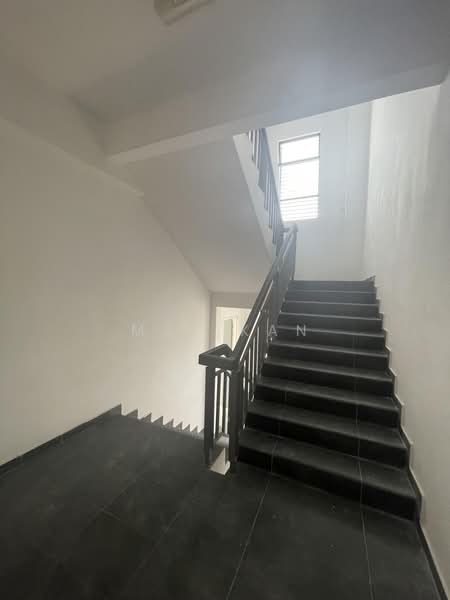 Kilang untuk Disewa di Eco Business Park 1 (Johor Bahru) - Max Kan - Interior - PropertyGuru.com.my