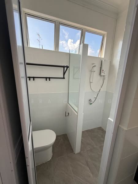 Rumah Teres 2 Tingkat untuk Disewa di Taman Perling (Perling) - Vera Cheong - Bathroom - PropertyGuru.com.my