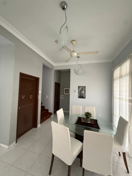 Rumah Teres 2 Tingkat untuk Disewa di Taman Perling (Perling) - Vera Cheong - Dining Room - PropertyGuru.com.my