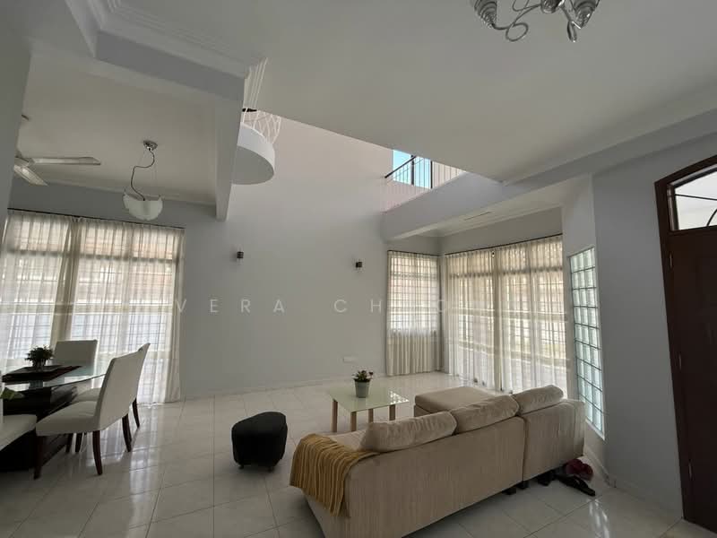 Rumah Teres 2 Tingkat untuk Disewa di Taman Perling (Perling) - Vera Cheong - Living Room - PropertyGuru.com.my