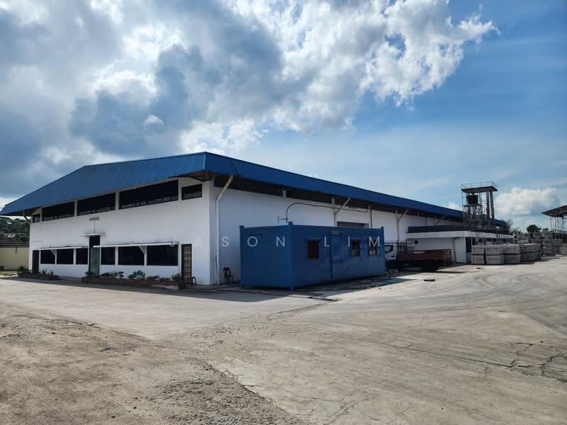 Detached Factory for Rent in Sungai Tiram (Ulu Tiram) - Jason Lim - Exterior - PropertyGuru.com.my