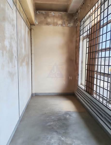 Shop for Rent in Kuantan (Pahang) - Joceline Chin - Interior - PropertyGuru.com.my