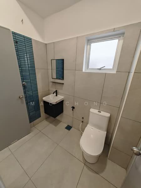 Rumah Teres 2 Tingkat untuk Dijual di Bandar Sungai Long (Selangor) - Mac Chong - Bathroom - PropertyGuru.com.my