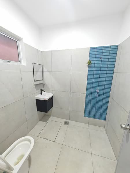 Rumah Teres 2 Tingkat untuk Dijual di Bandar Sungai Long (Selangor) - Mac Chong - Bathroom - PropertyGuru.com.my