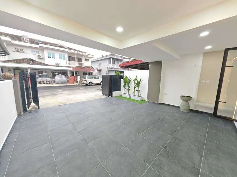 Rumah Teres 2 Tingkat untuk Dijual di Bandar Sungai Long (Selangor) - Mac Chong - Exterior - PropertyGuru.com.my