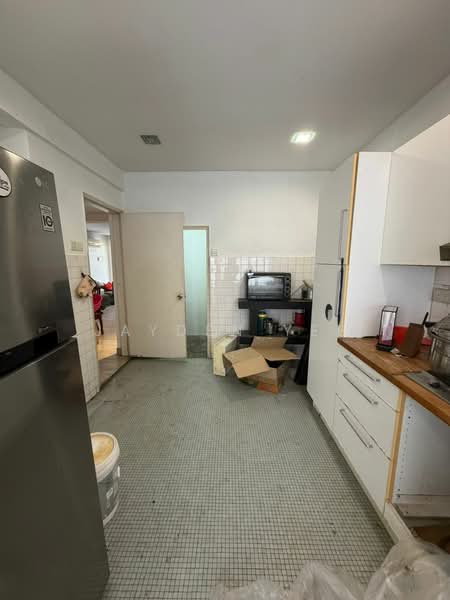 2-storey Terraced House for Rent in Taman Overseas Union (Taman Oug) (Jalan Klang Lama (Old Klang Road)) - Jayden Yee - Kitchen - PropertyGuru.com.my