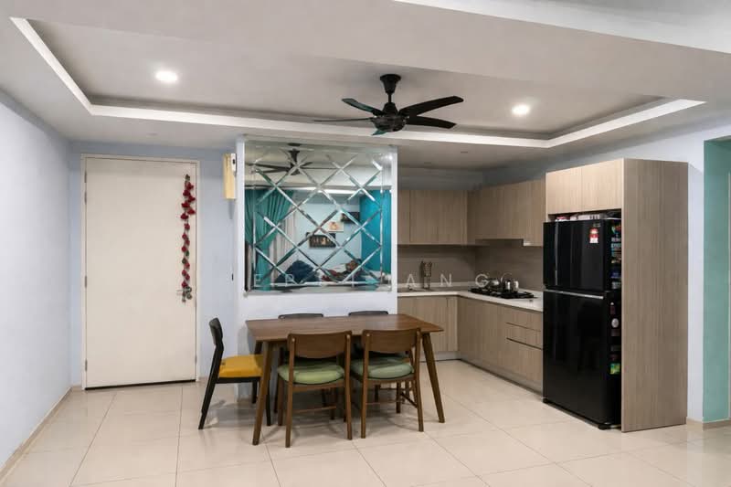 Service Residence for Rent at Gravit8, Klang - Pepsi Ang - Kitchen - PropertyGuru.com.my